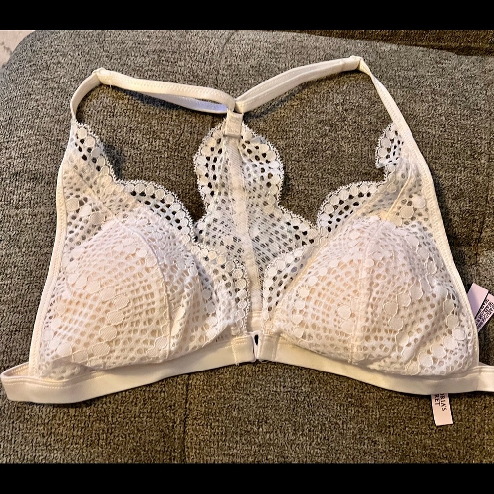 NWT Victoria Secret coconut white lace bralette size Large